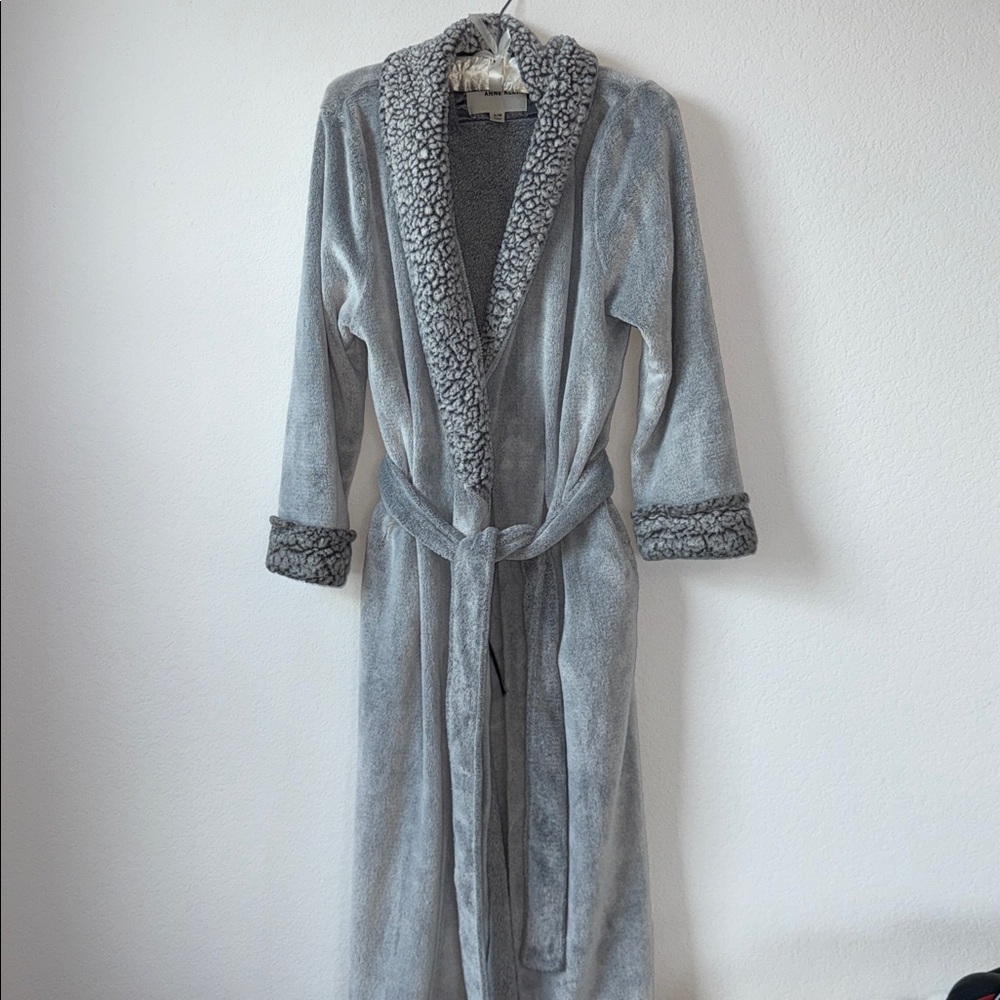 Anne Klein Soft Gray Robe Shower - Picture 2 of 16